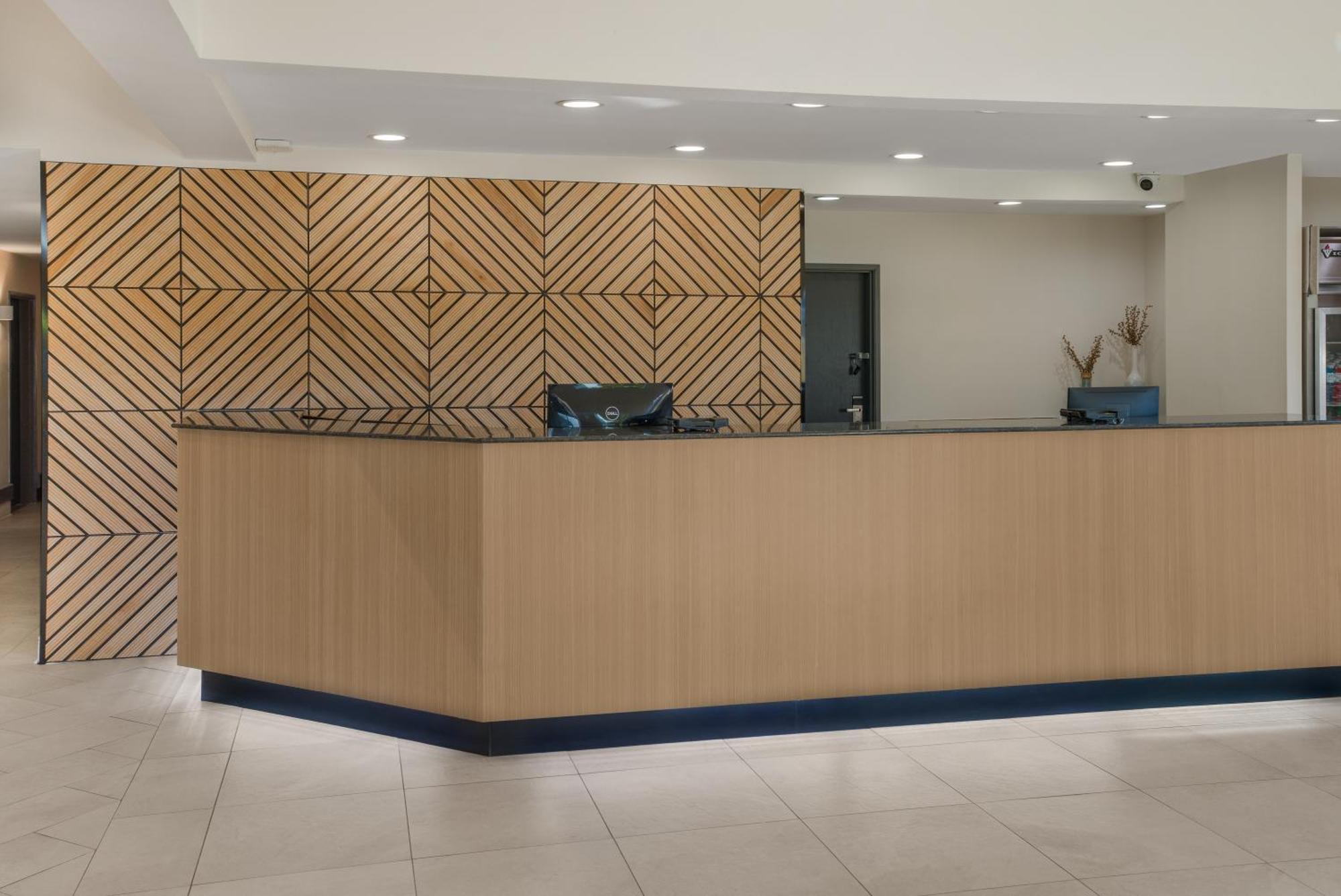 The Marco Hotel Lake Charles Esterno foto